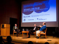 Soloveichik et Podhoretz sur scène en discussion